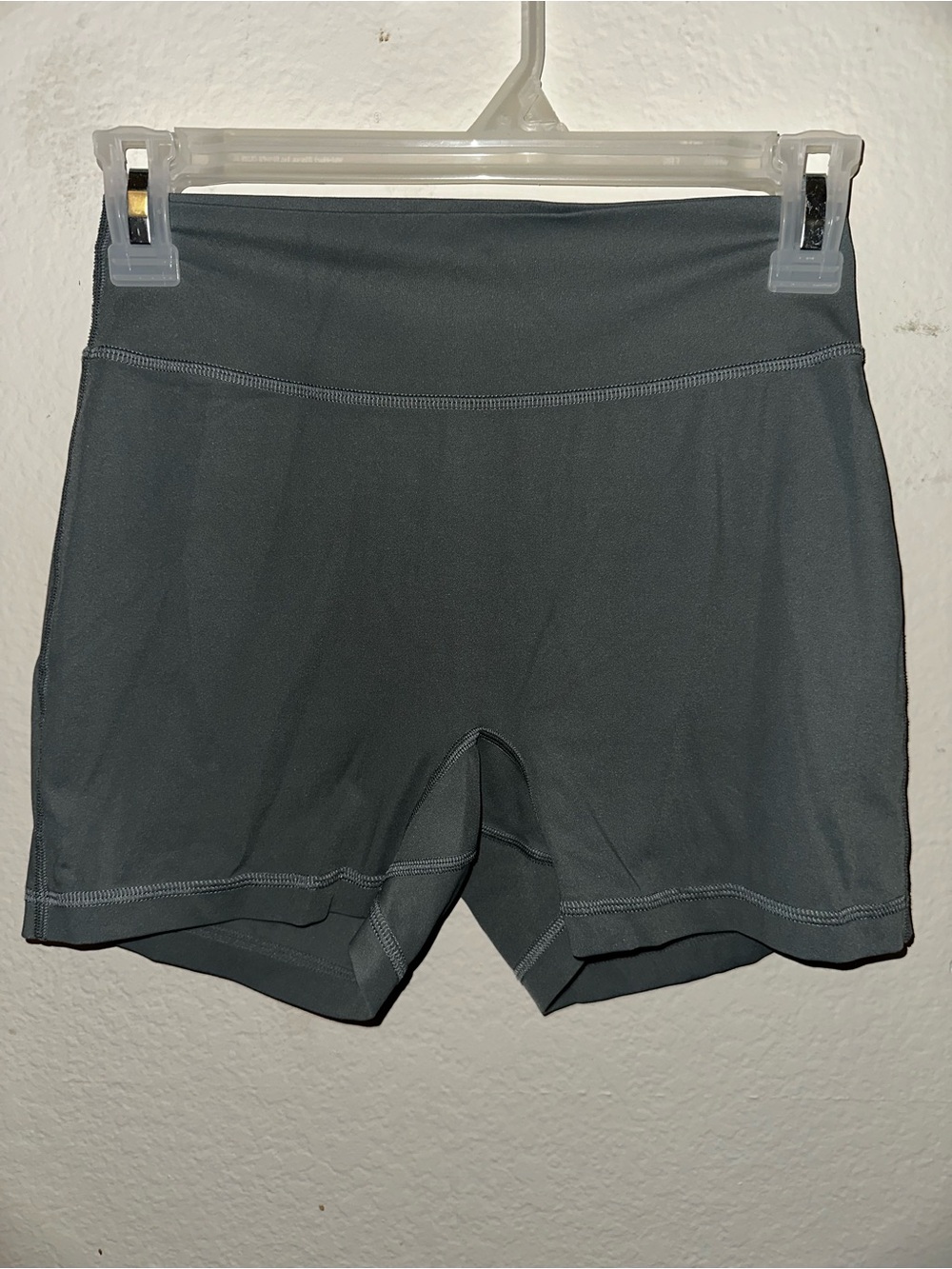 Tom Tiger gray workout shorts size small